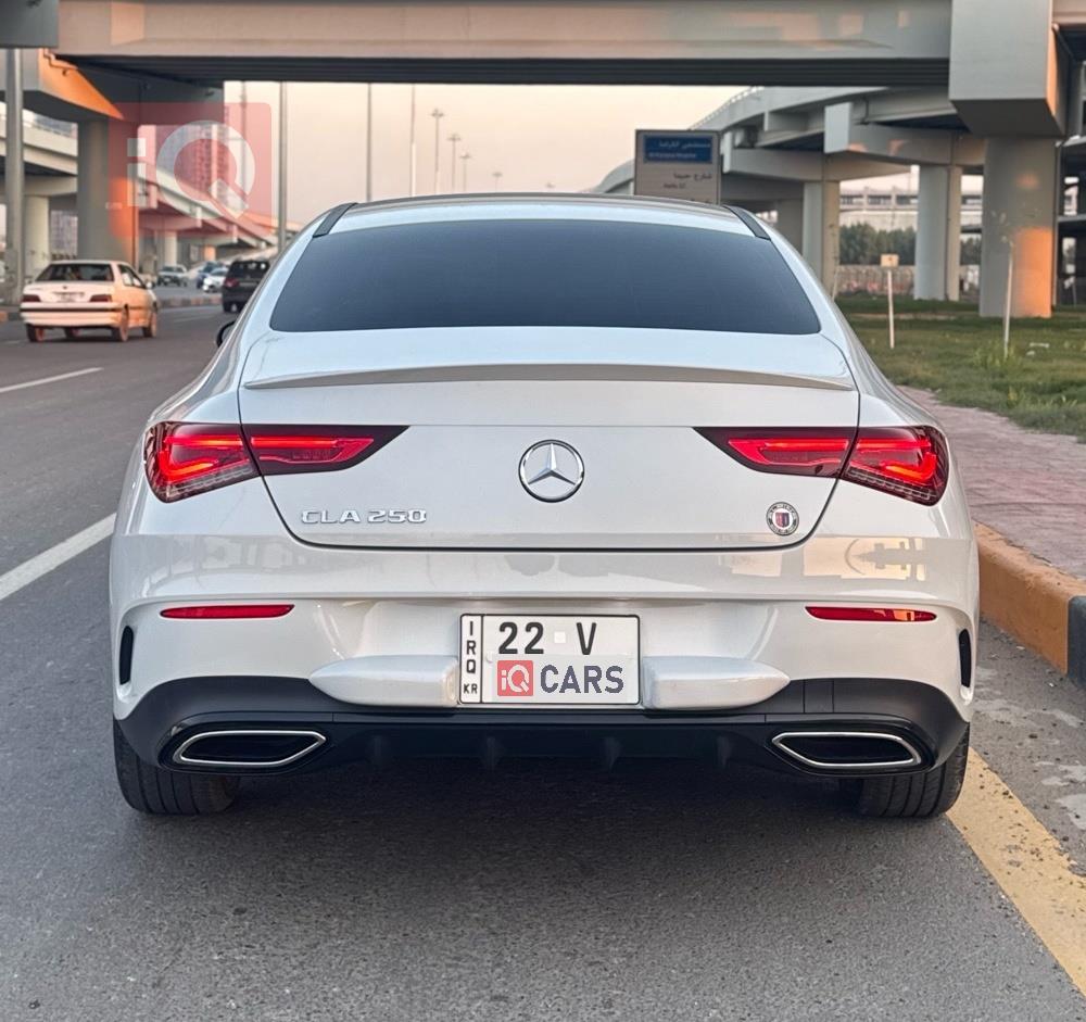 مرسيدس بنز CLA